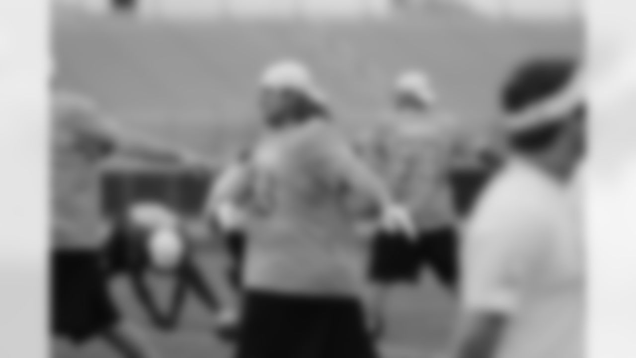 Zane Beadles gets loose.