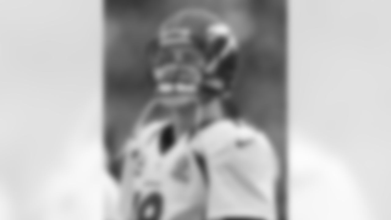 Manning completed 17 of 28 passes for 204 yards and a touchdown.