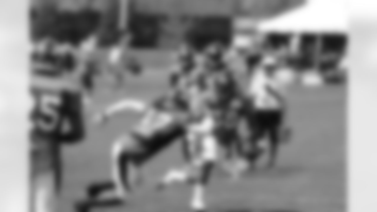 Rookie Omar Bolden chases down fellow cornerback Ramzee Robinson.