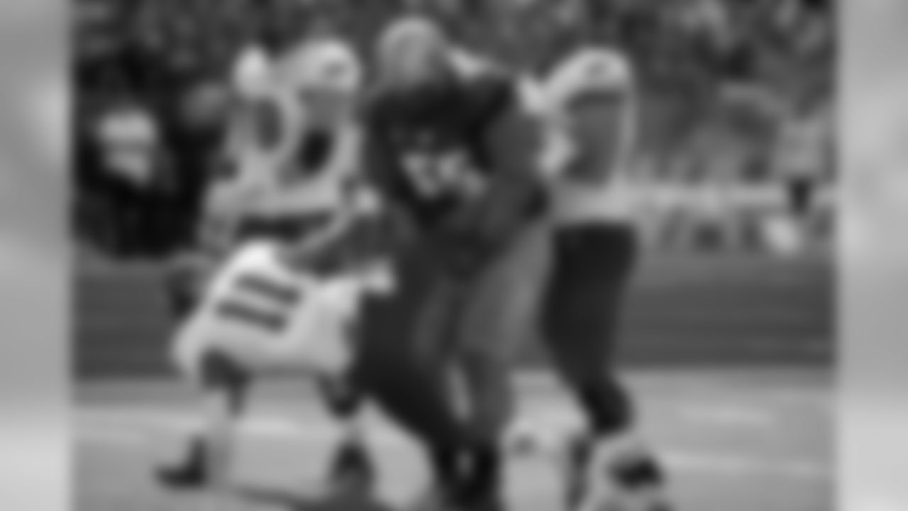 CHICAGO -- NT Danny Shelton, Washington John Fox can start the Bears' defensive rebuilding project from the inside out.