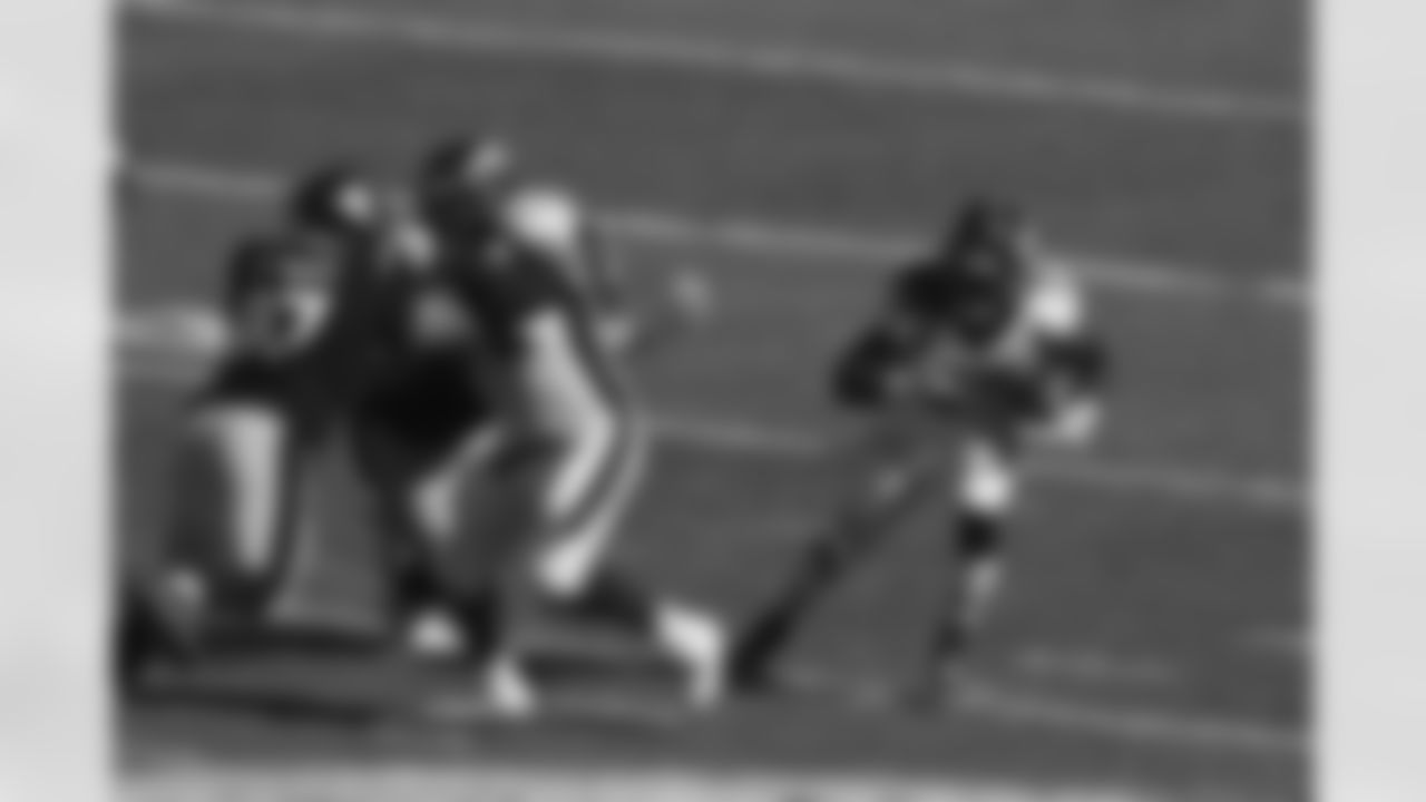 Game action from the Broncos' Week 2 game against the Pittsburgh Steelers at Heinz Field in Pittsburgh, Pennsylvania, on September 20, 2020. (Photo by Gabriel Christus)