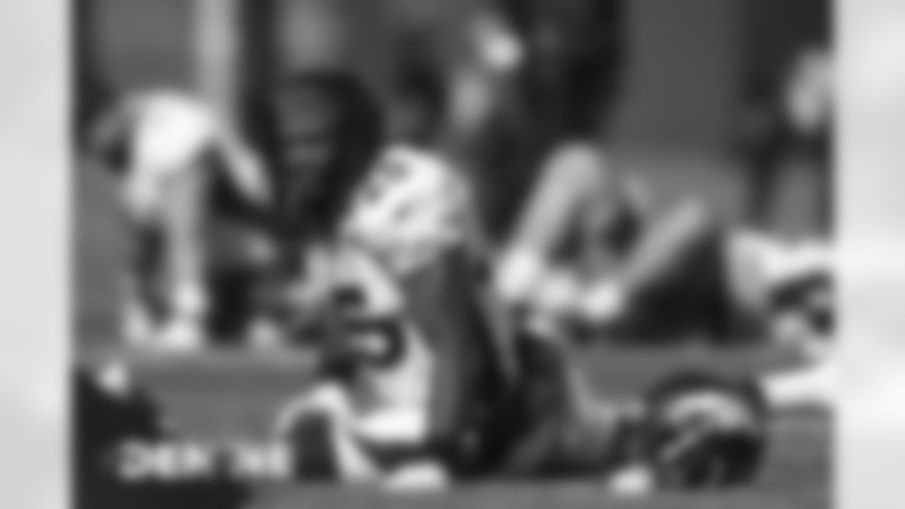Melvin Gordon III during practice at UCHealth Training Center in Centennial, Colorado, October 15, 2020.
Photo by Gabriel Christus