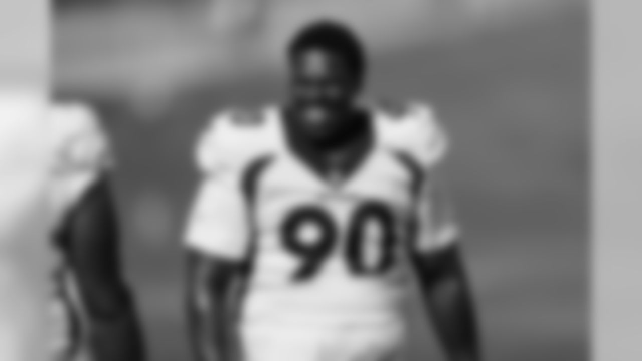 DeShawn Williams during training camp at UCHealth Training Center in Centennial, CO, August 20, 2020.
Photo by Gabriel Christus