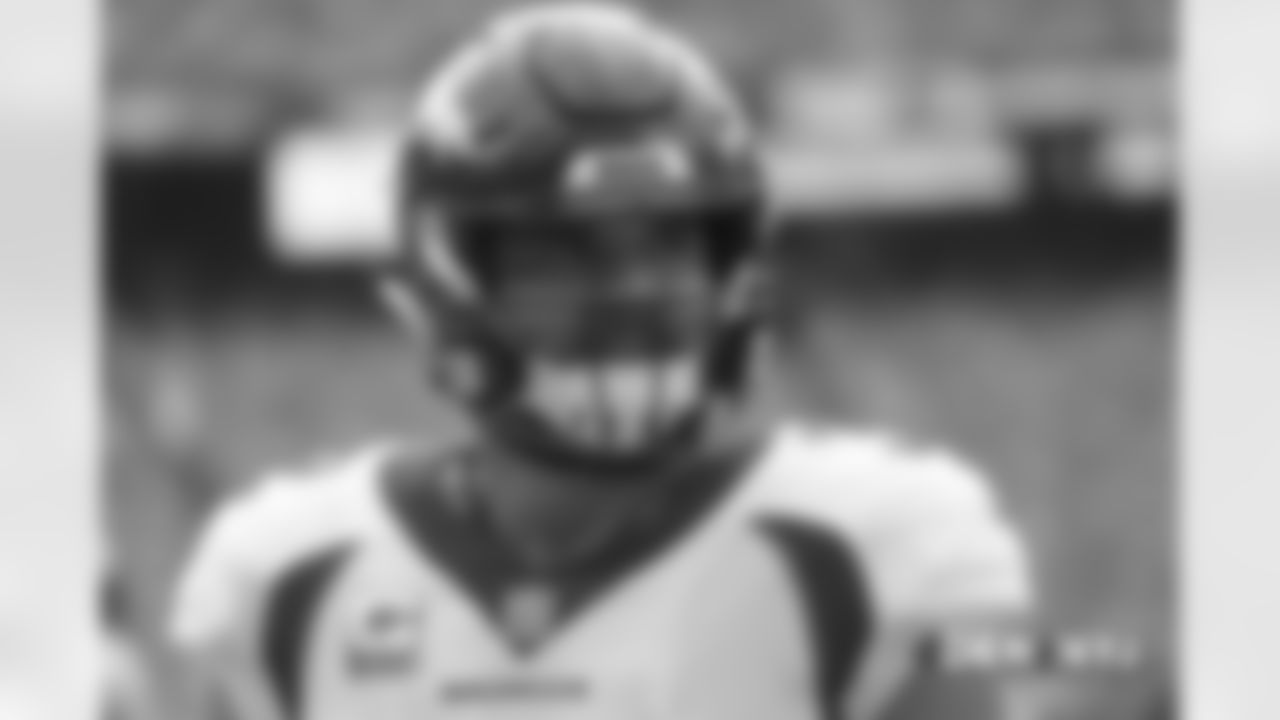 Andy Janovich during pregame warmups before the Broncos' Week 5 game against the New York Jets at MetLife Stadium on October 7, 2018.