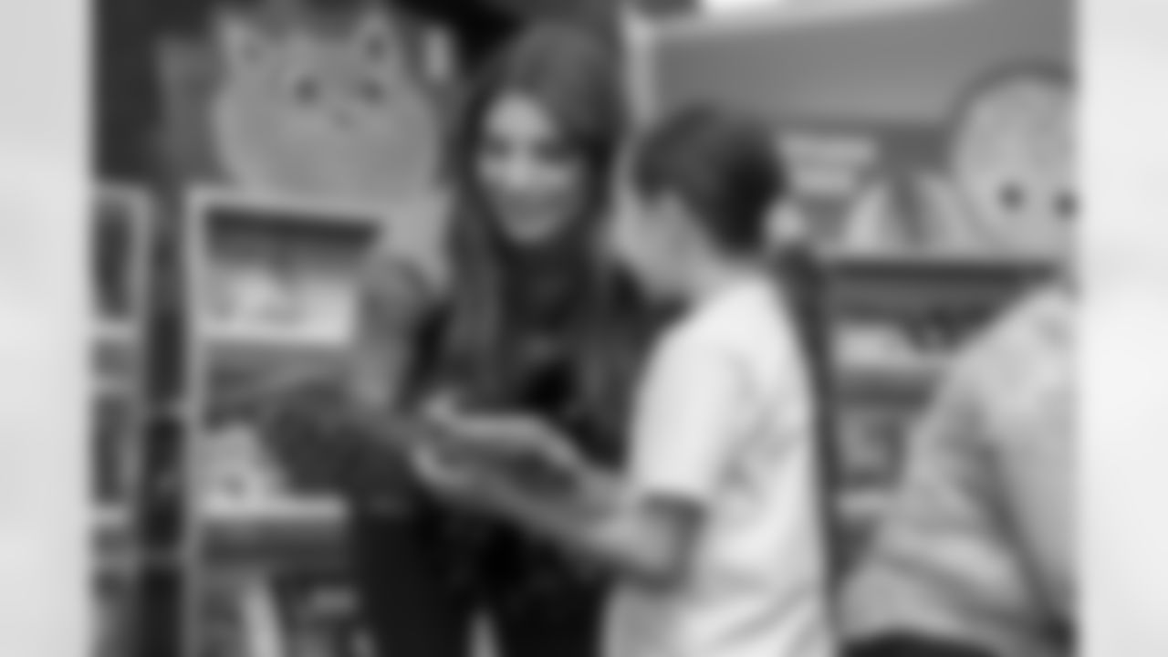DBC Renee during a Scholastic Book Fair at Montview Elementary School in Aurora, Colorado on September 12, 2023. Photo by Nicole Pennetta / Denver Broncos