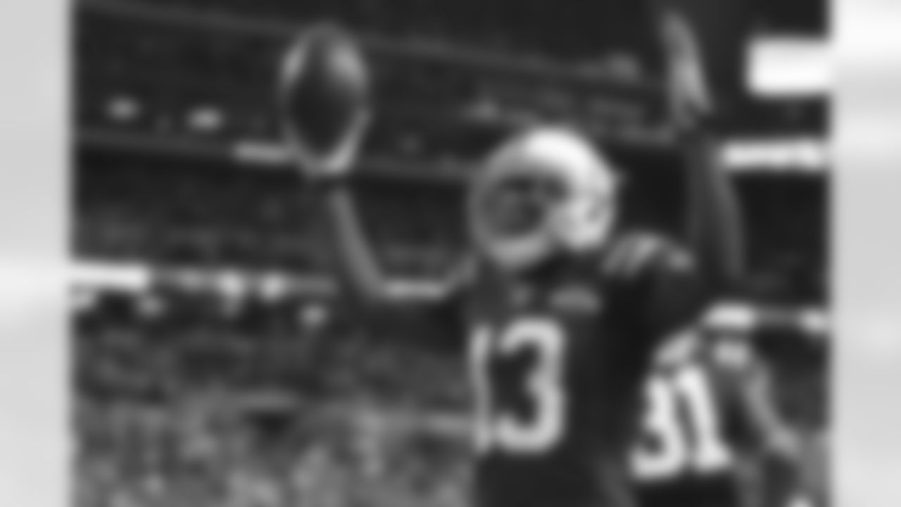 Backed up by 17 Griff Whalen