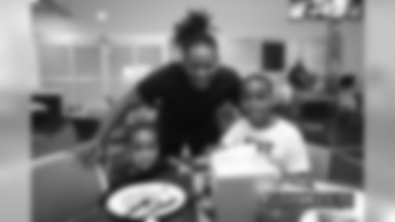 Todd Davis and his sons at a family breakfast on Saturday on September 28, 2019. (Photo by Ben Swanson)