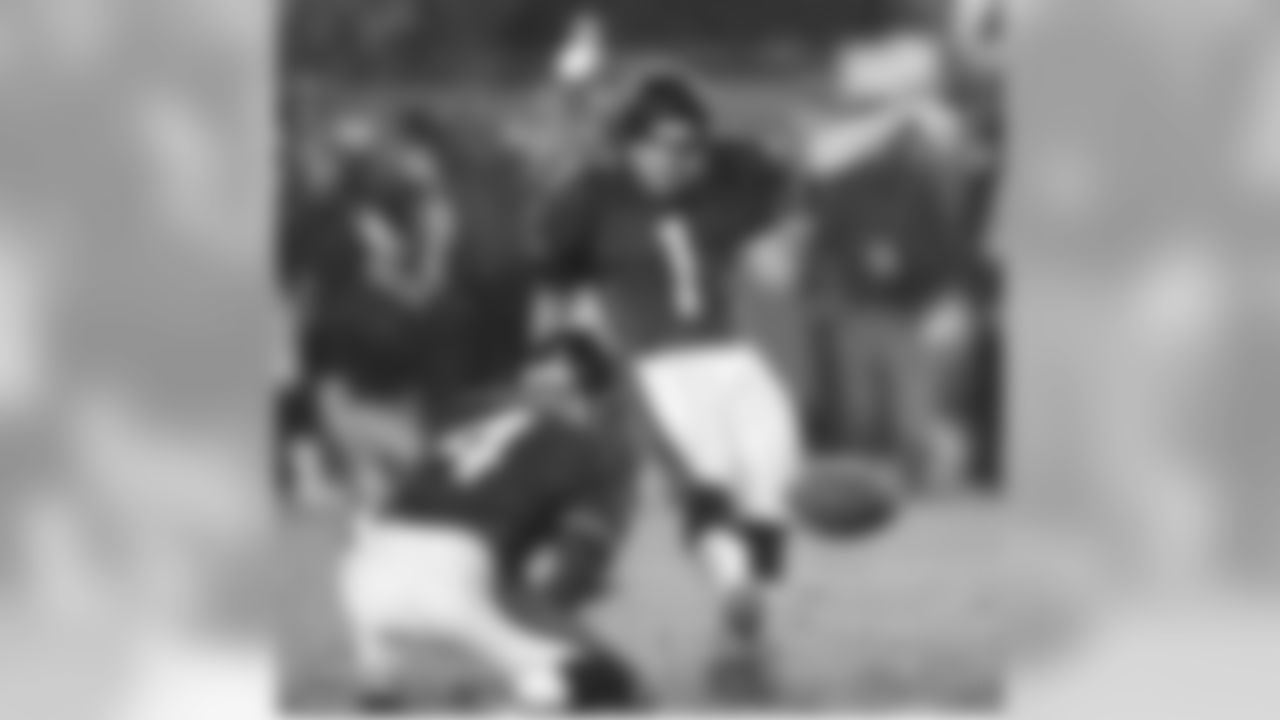 Dec. 13, 1999: Jaguars 27, Broncos 24