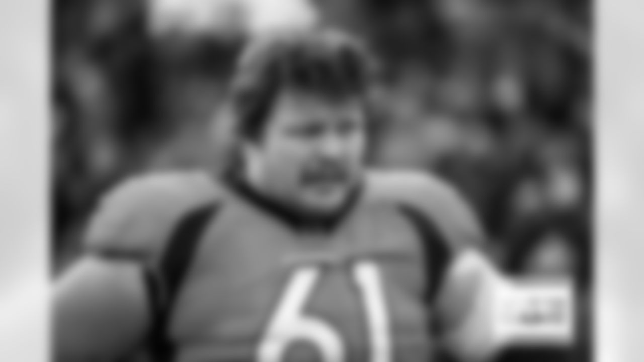 Denver Broncos guard Graham Glasgow (61) during a NFL game against the Arizona Cardinals on Sunday, December 18, 2022 at Empower Field at Mile High in Denver, Colorado.
Photo by Gabriel Christus/Denver Broncos