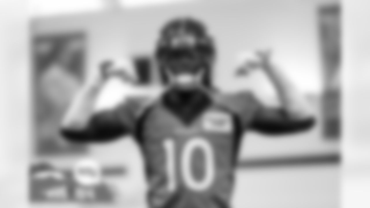 Jerry Jeudy during practice at UCHealth Training Center in Englewood, Colorado on October 26, 2021. (Photo by Ben Swanson)