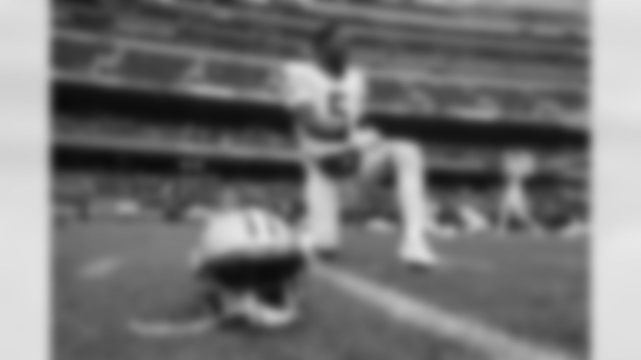 New Orleans Saints quarterback Teddy Bridgewater (5) warms up before an NFL football game against the Chicago Bears in Chicago, Sunday, Oct. 20, 2019. (AP Photo/Charles Rex Arbogast)
