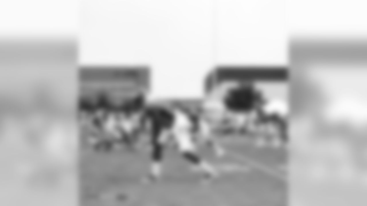 A photo before a snap during training camp in 2018 at UCHealth Training Center. These photos were made with a Hasselblad medium-format camera. Photo by Gabriel Christus.