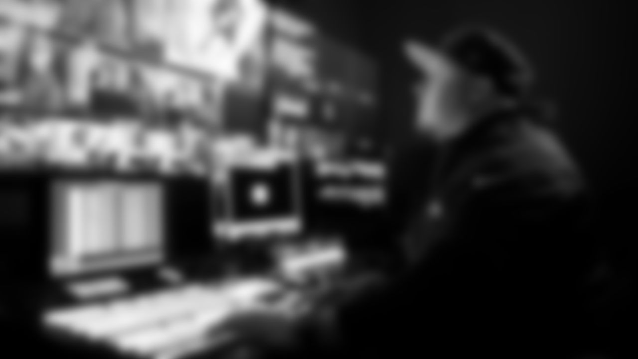employeeswork_04