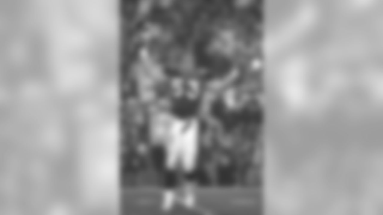 Linebacker Bill Romanowski provided a vicious presence over the middle for the Broncos' defense of the late 2000s. During his six years in Denver, Romanowski earned two Pro Bowls and won two Super Bowls.