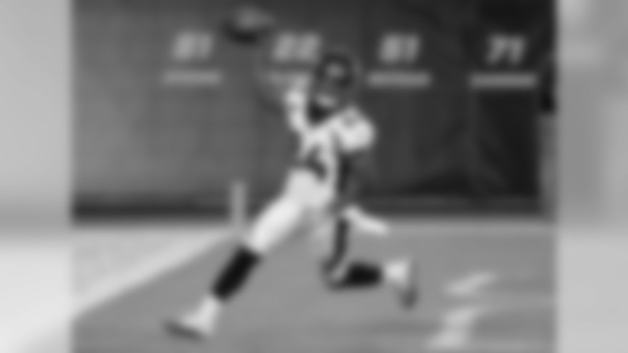 Wide receiver Isaiah McKenzie