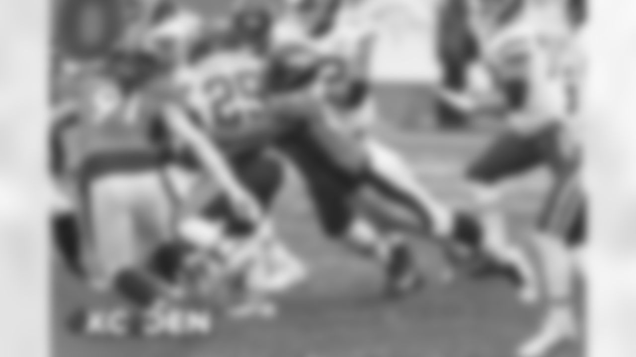 Denver Broncos defensive end Shelby Harris (96) tackles Kansas City Chiefs running back Clyde Edwards-Helaire (25) during the NFL game against the Kansas City Chiefs at Empower Field at Mile High in Denver, Colorado, October 25, 2020.
Photo by Gabriel Christus