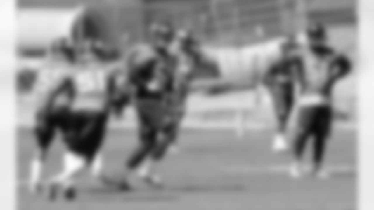 Linebackers