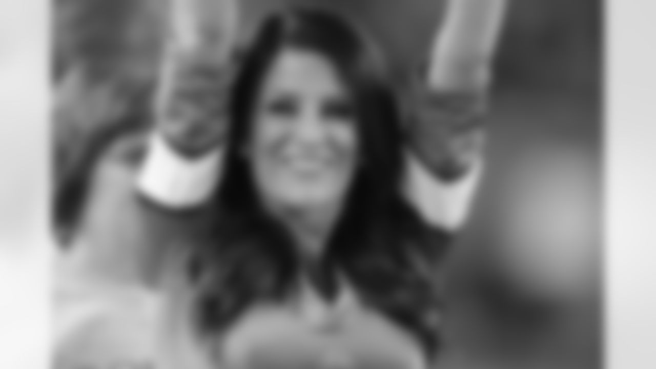 Tara was selected by her teammates to represent the Broncos at the Pro Bowl.