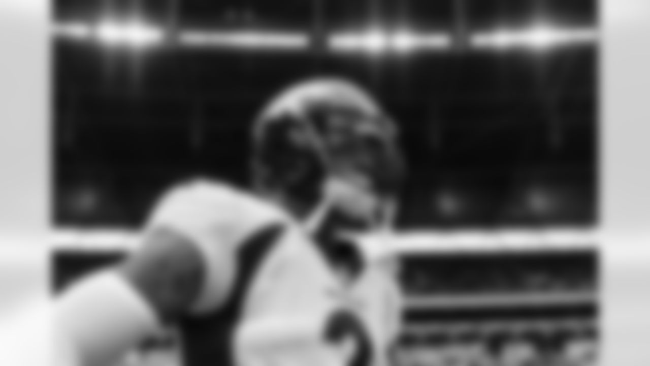 Pat Surtain II during warmups before the Broncos' Week 8 game against the Jacksonville Jaguars at Wembley Stadium in London, England in the United Kingdom on October 30, 2022. (Photo by Ben Swanson)