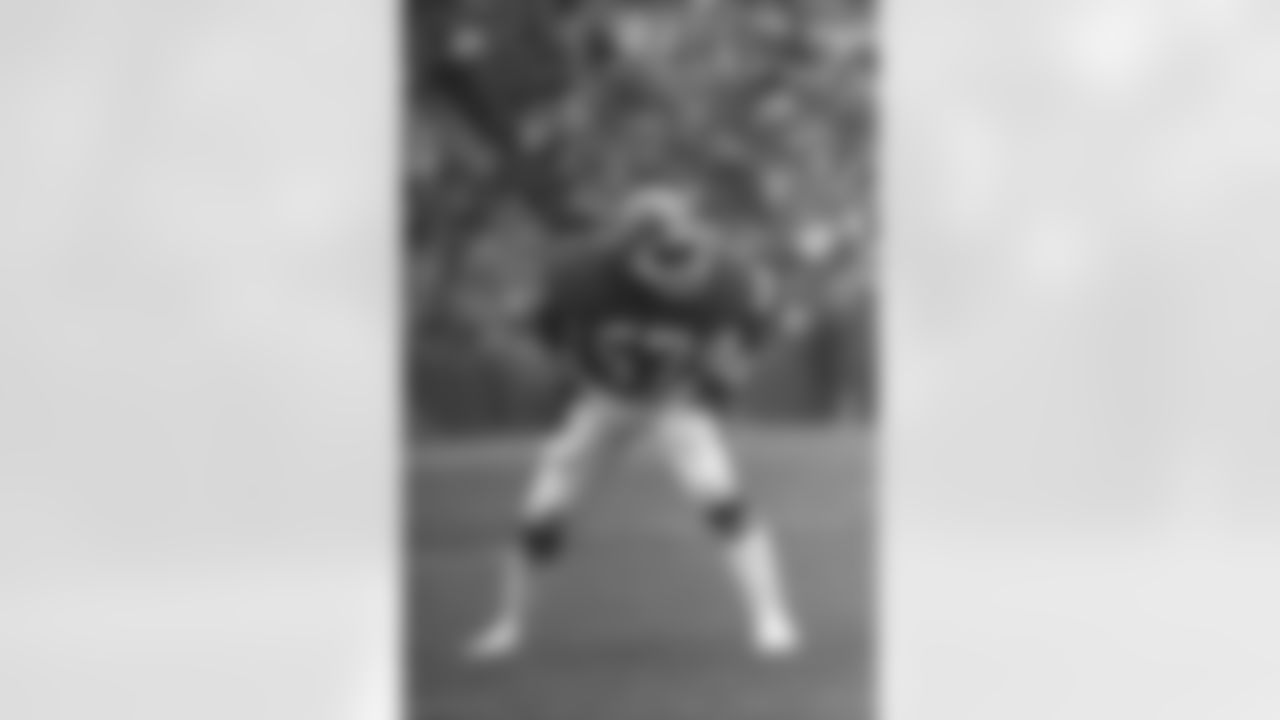 Selected by the Broncos in the fourth round (88th overall) of the 1973 NFL Draft from the University of Louisville, Tom Jackson finished his 14-year career (1973-86) having played the most games in Broncos history at 191 and currently stands fourth on that list. Jackson, who started every possible game in a season seven times for his career, made three consecutive Pro Bowl appearances from 1977-79 and was named first-team All- Pro twice (1977-78). He also was named by his teammates as Denver's defensive MVP in 1974, '76 and '77. The linebacker helped the Broncos to six playoff berths (1977-79, '83-84, '86), four division titles (1977-78, '84, '86) and two Super Bowls (XII in 1977, XXI in '86). He was a key member of the 1977 squad that posted a 12-2 regular-season record en route to earning the franchise's first-ever playoff berth and advancing to Super Bowl XII against the Cowboys.