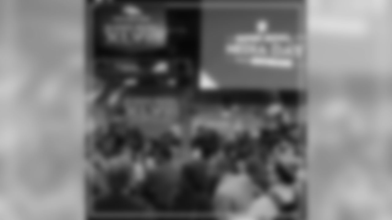 http://www.denverbroncos.com/news-and-blogs/article-1/Super-Bowl-Postcards-Osweilers-Future-Seat/09774737-386a-4241-b1a4-7f4cc23e89ff