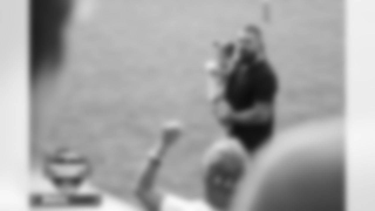 After announcing his retirement, Derek Wolfe gets a standing ovation from fans at practice on Day 3 of training camp at UCHealth Training Center in Englewood, Colorado on July 29, 2022. (Photo by Ben Swanson)