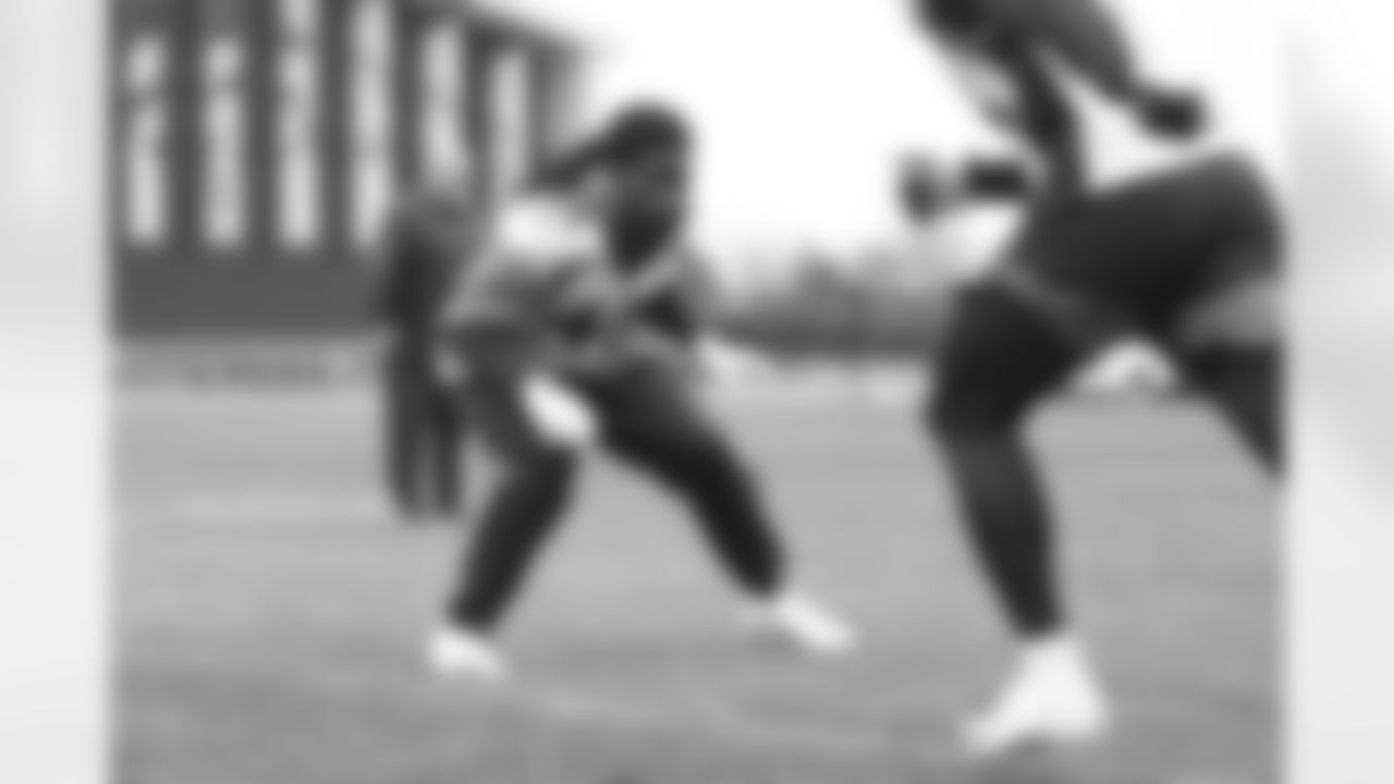 Alexander Johnson action during Offseason Program at UCHealth Training Center in Centennial, CO, May 17, 2021.
Photo by Gabriel Christus