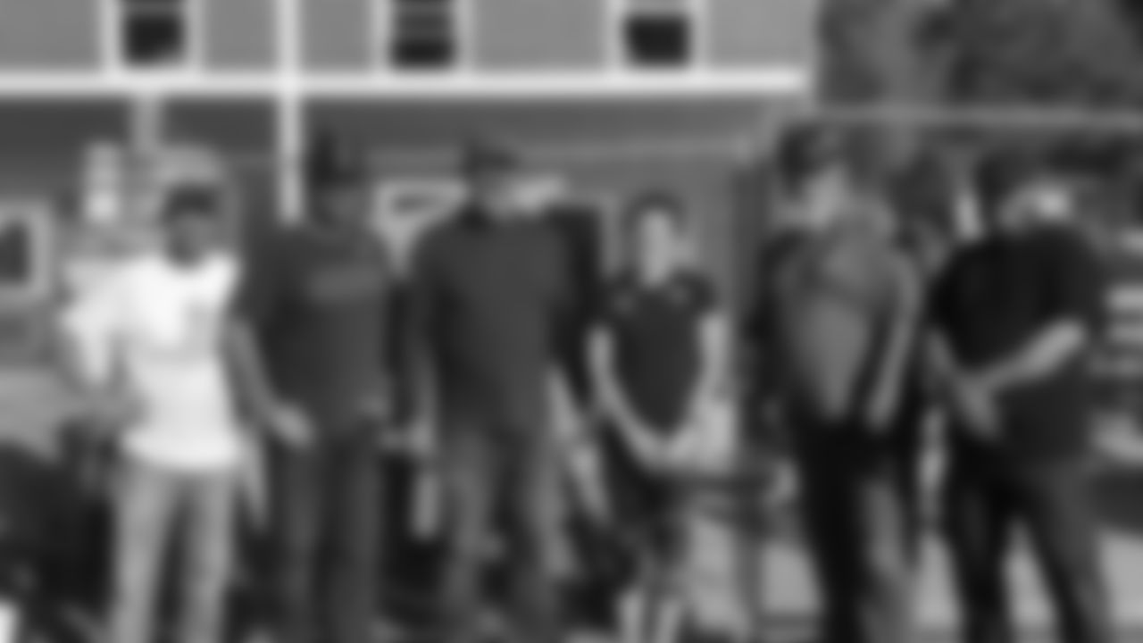 employees_community_04