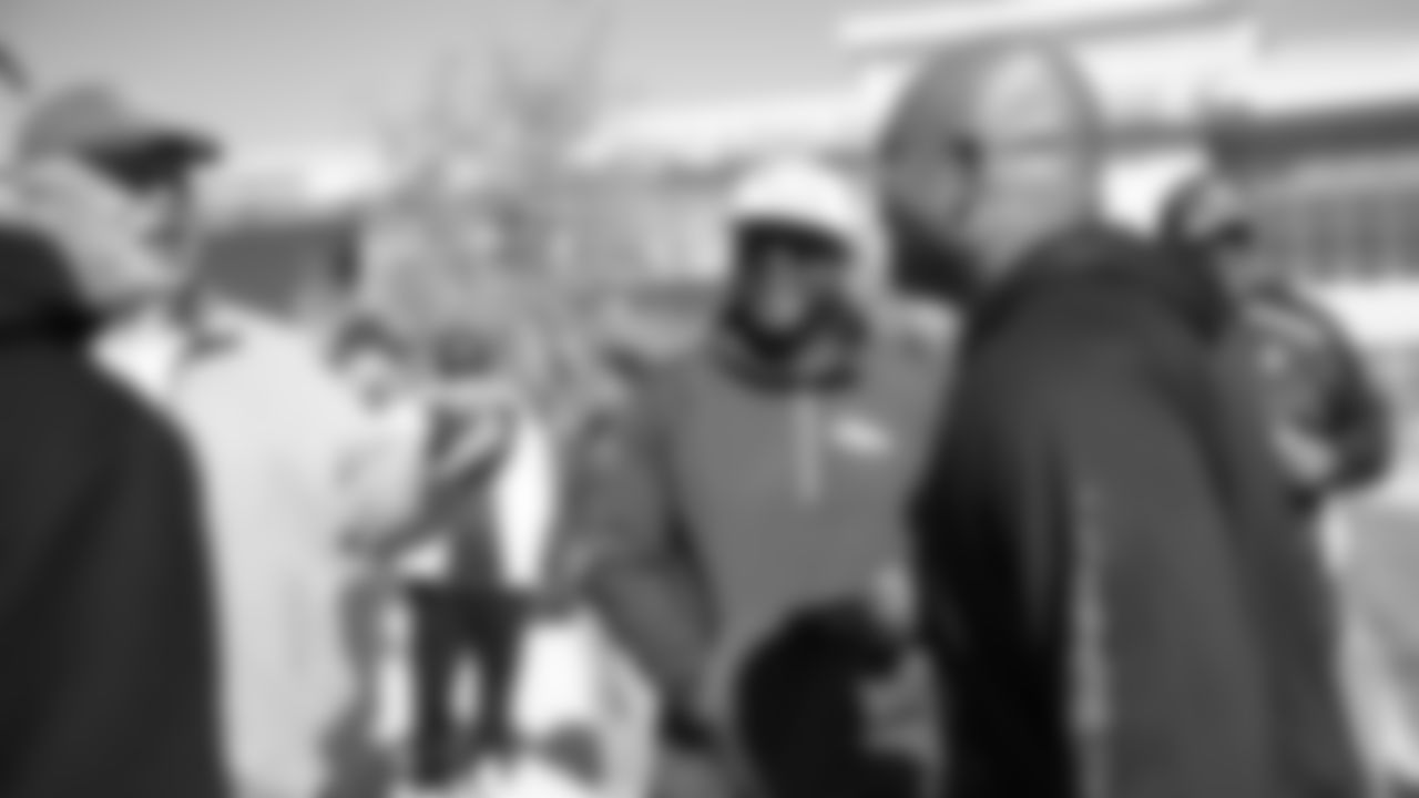 Al Wilson and Broncos alumni watch the team's walkthrough and meet with current players and coaches afterward on October 12, 2019. (Photo by Ben Swanson)