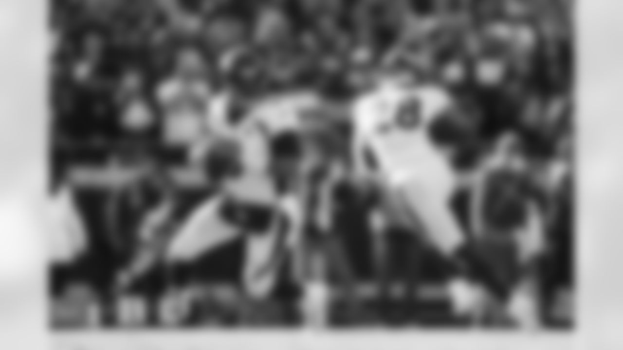 Russell Wilson during the Broncos' Week 17 game against the Kansas City Chiefs at GEHA Field at Arrowhead Stadium in Kansas City, Missouri on January 1, 2023. Photo by Gabriel Christus