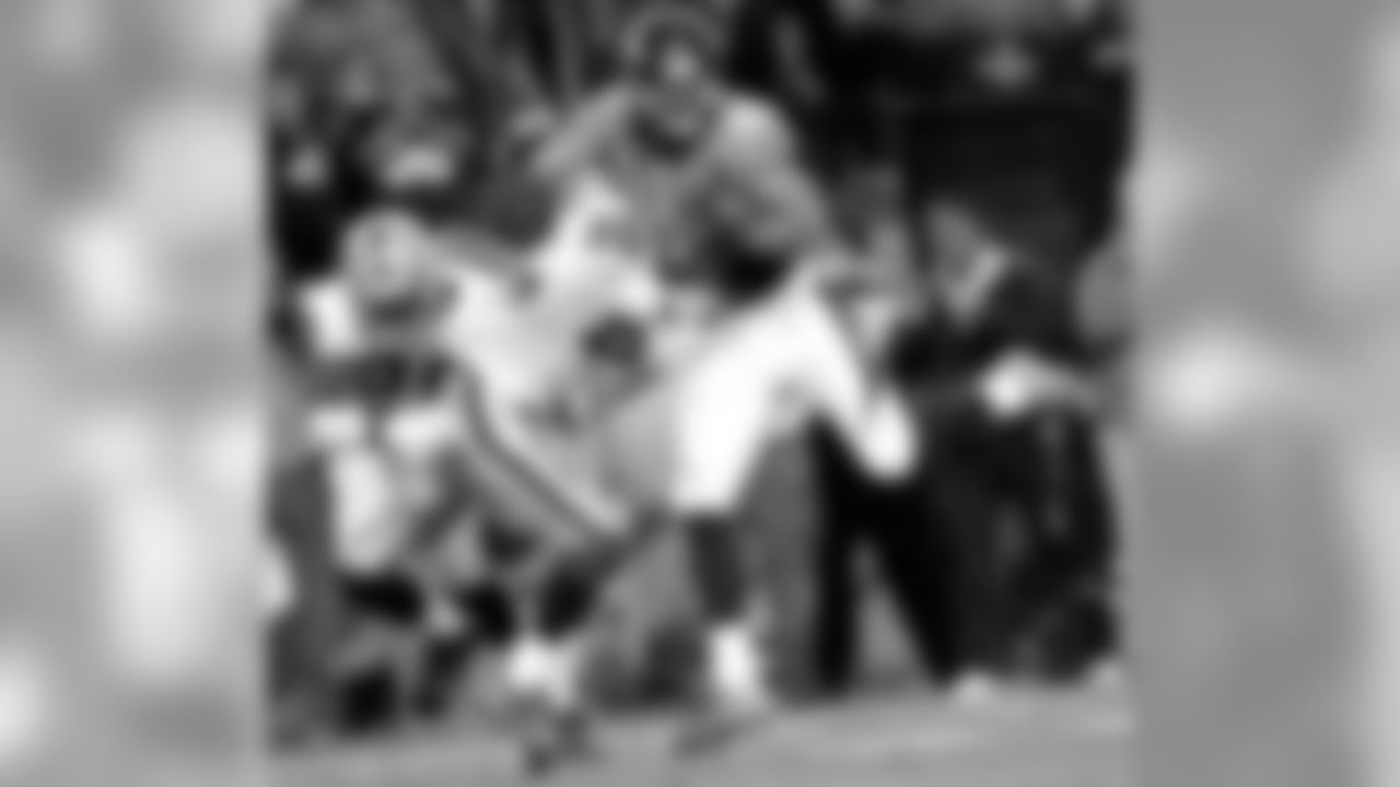 2013 Stats: 83 catches, 1261 yards, 10 TDs