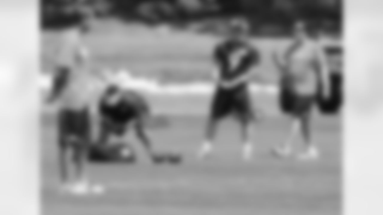 QB Bryn Renner