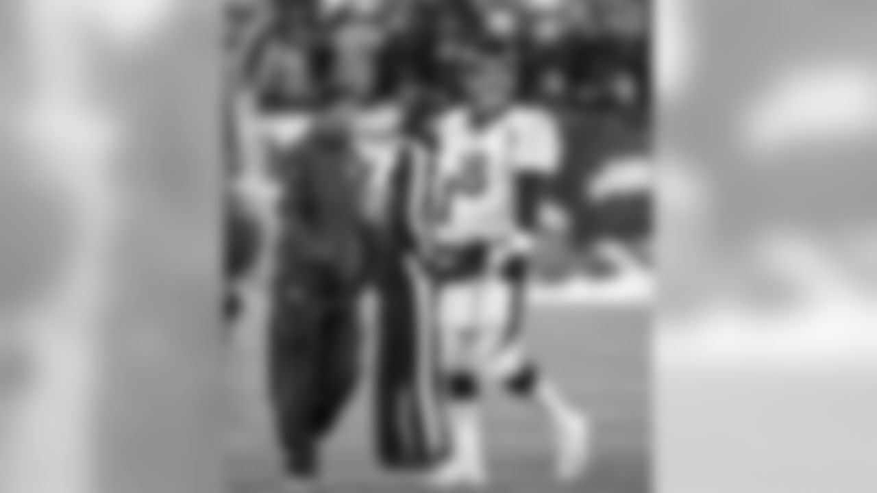 John Fox and Peyton Manning