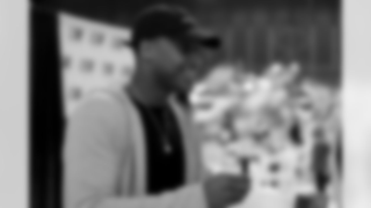 181022_SandersFlight_22