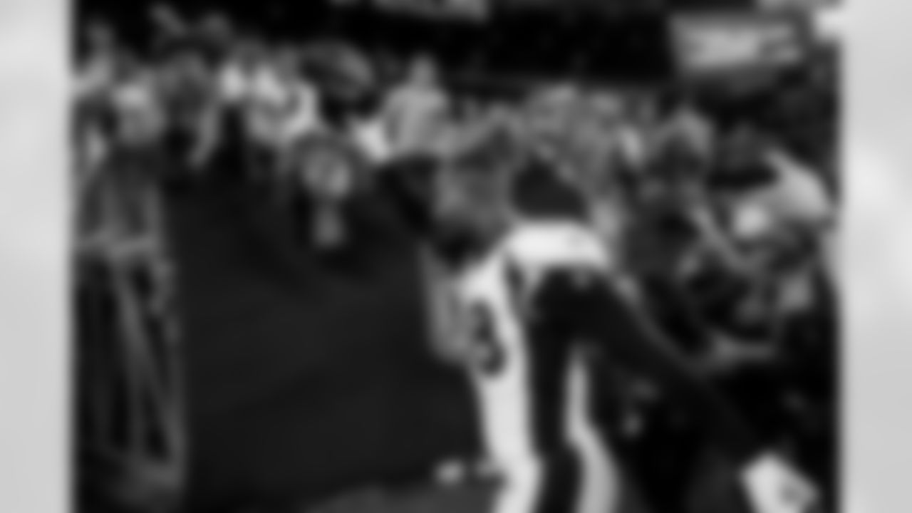 Von Miller during the Broncos' Week 1 game against the New York Giants at MetLife Stadium in East Rutherford, New Jersey, on September 12, 2021. (Photo by Gabriel Christus)