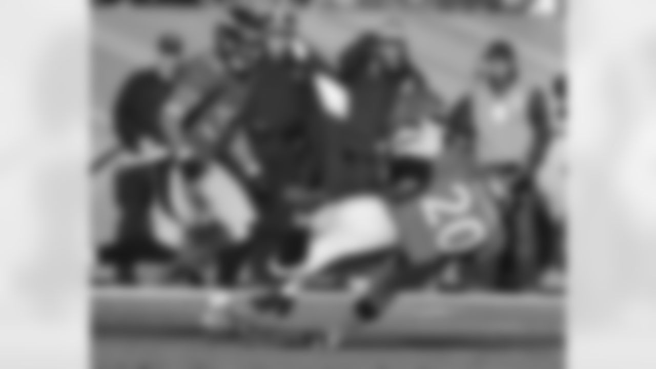 S Mike Adams brings down a Cleveland ballcarrier.