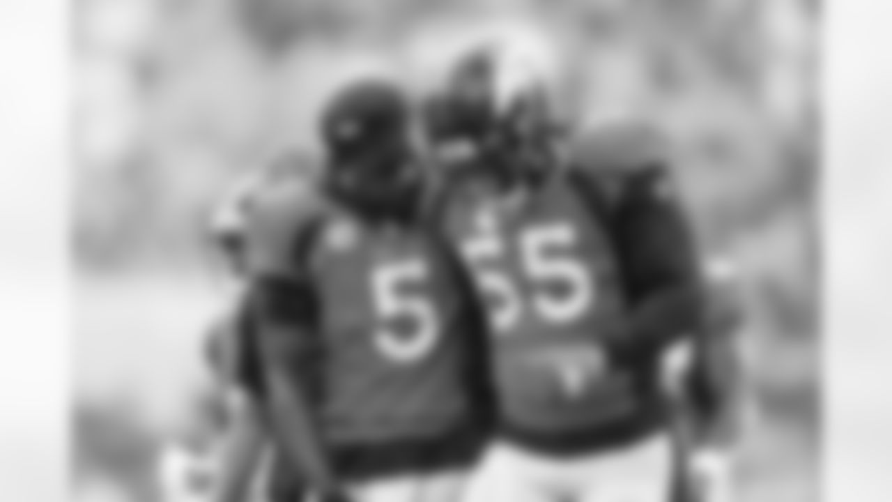 Bradley Chubb and Teddy Bridgewater during the Broncos' Week 2 game against the Jacksonville Jaguars at TIAA Bank Field in Jacksonville, Florida on September 19, 2021. (Photo by Gabriel Christus)