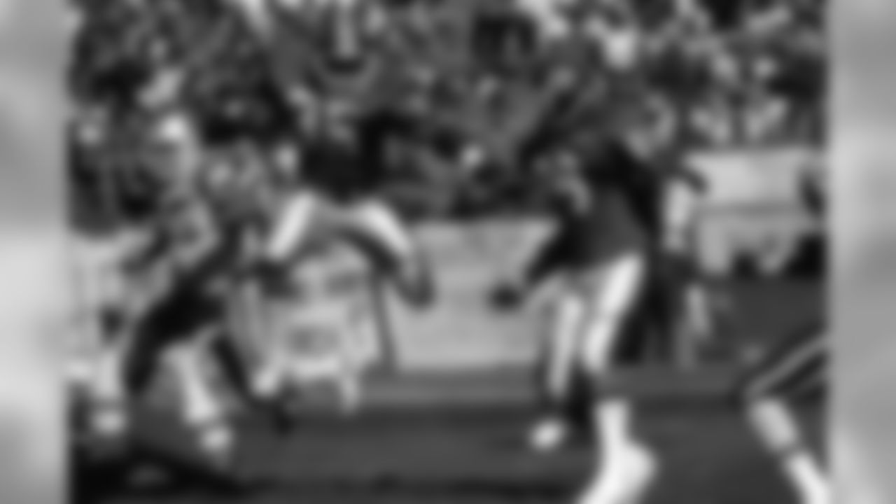 Sept. 28, 1986: Broncos 27, Patriots 20