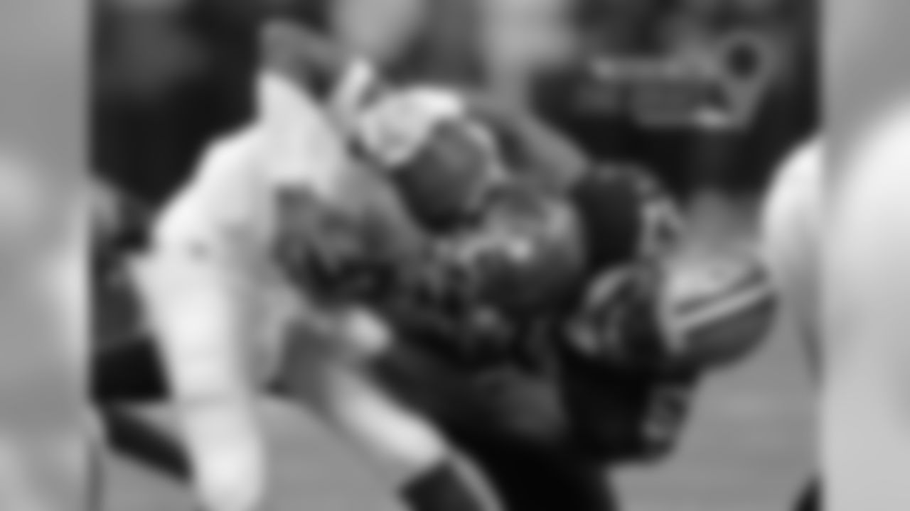 A torn Achilles tendon brought a premature end to a season in which he he was one of the reasons behind the dramatic improvement of New Orleans' defense, posting 4.5 sacks, 21 hurries and four passes defensed. He also improved his work against the run, making himself into a true every-down defender. At 27, Okafor has put four disappointing seasons in Arizona behind him, and he should maintain his production from his season with the Saints if he can recover from the torn Achilles. (Bill Feig/AP Images)