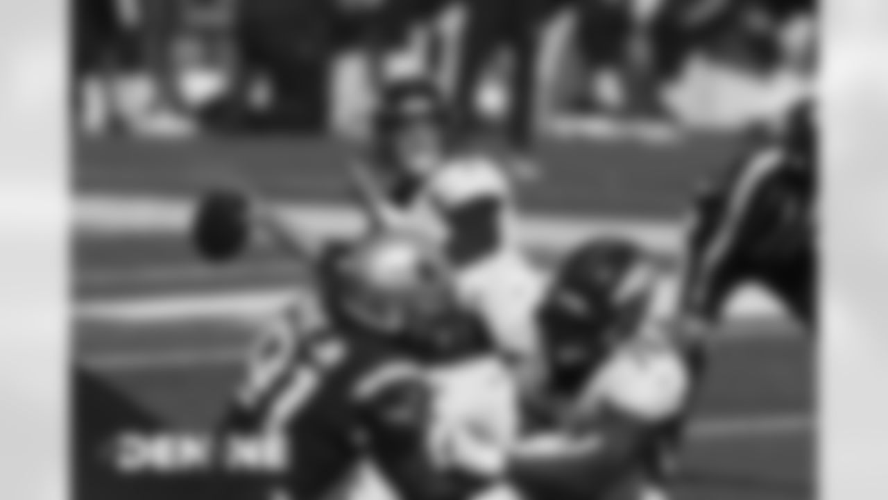 Game action from the Broncos' Week 6 game against the New England Patriots at Gillette Stadium in Foxborough, Massachusetts, on October 18, 2020. (Photo by Gabriel Christus)