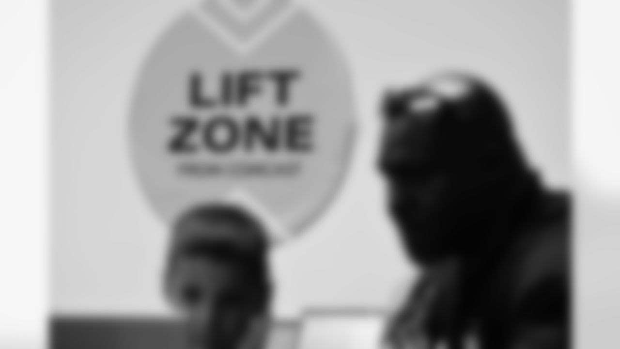Comcast Lift Zone event held at the Sprague Boys & Girls Club in Pueblo CO. June 14, 2023. The event was attended by Comcast representatives , Denver Broncos alumni Nick Ferguson and Ebenezer Ekuban, Miles the Mascot and Denver Broncos cheerleaders