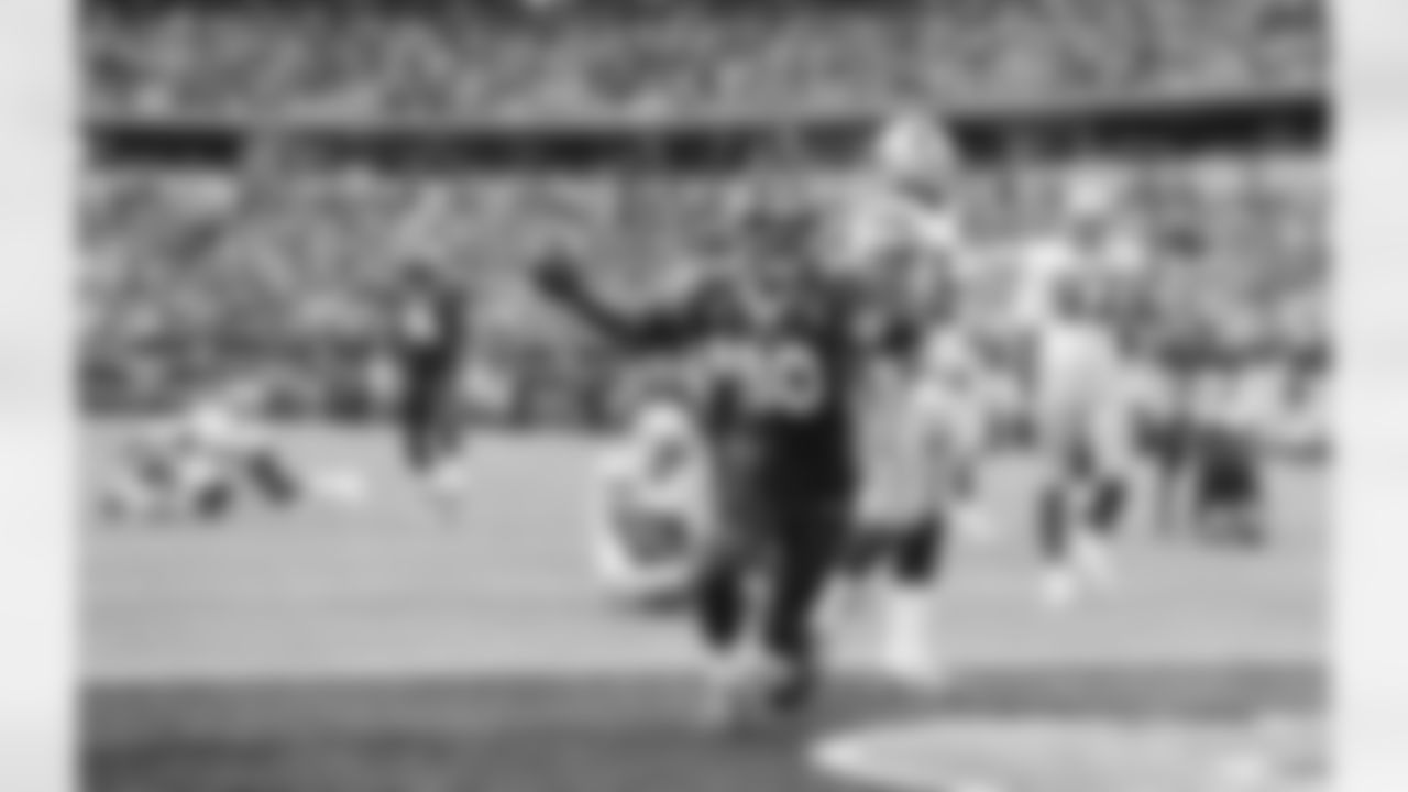 Two Pro Bowl selections, 2015 NFL Top 100 selection (No. 45), 2014 Week 1 AFC Offensive Player of the Week, tied for fifth for most touchdown receptions in a single season in Broncos history (2013 and 2014)
Career stats with Broncos: 36 games, 25 starts, 109 receptions, 1,282 yards, 24 touchdowns
Appeared in Super Bowl XLVIII