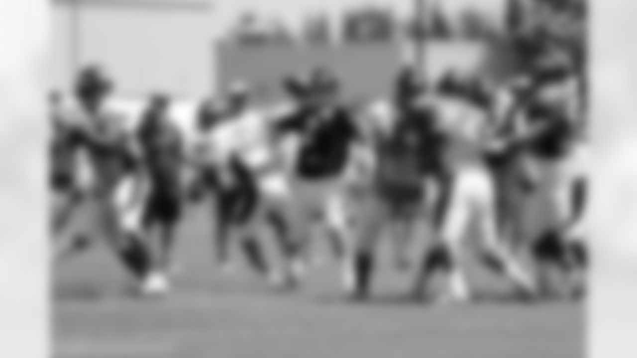 Dysert steps into a pass.