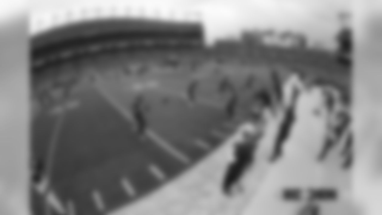 Defensive backs during pregame warmups before the game against the Kansas City Chiefs during the game at Broncos Stadium at Mile High in Denver, Colorado, October 01, 2018.
Photo by Ric Tapia