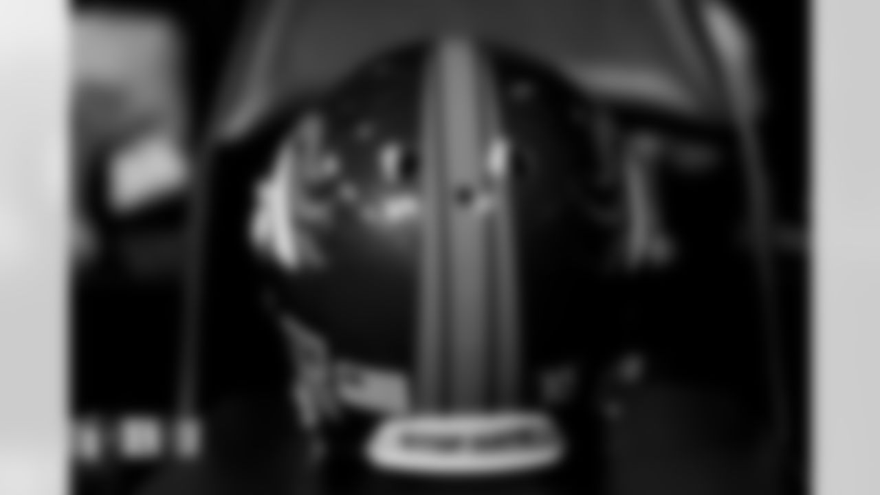 Jerry Jeudy's helmet in the locker room before the Broncos' Week 4 game against the Las Vegas Raiders at Allegiant Stadium in Las Vegas, Nevada on October 2, 2022. (Photo by Gabriel Christus)