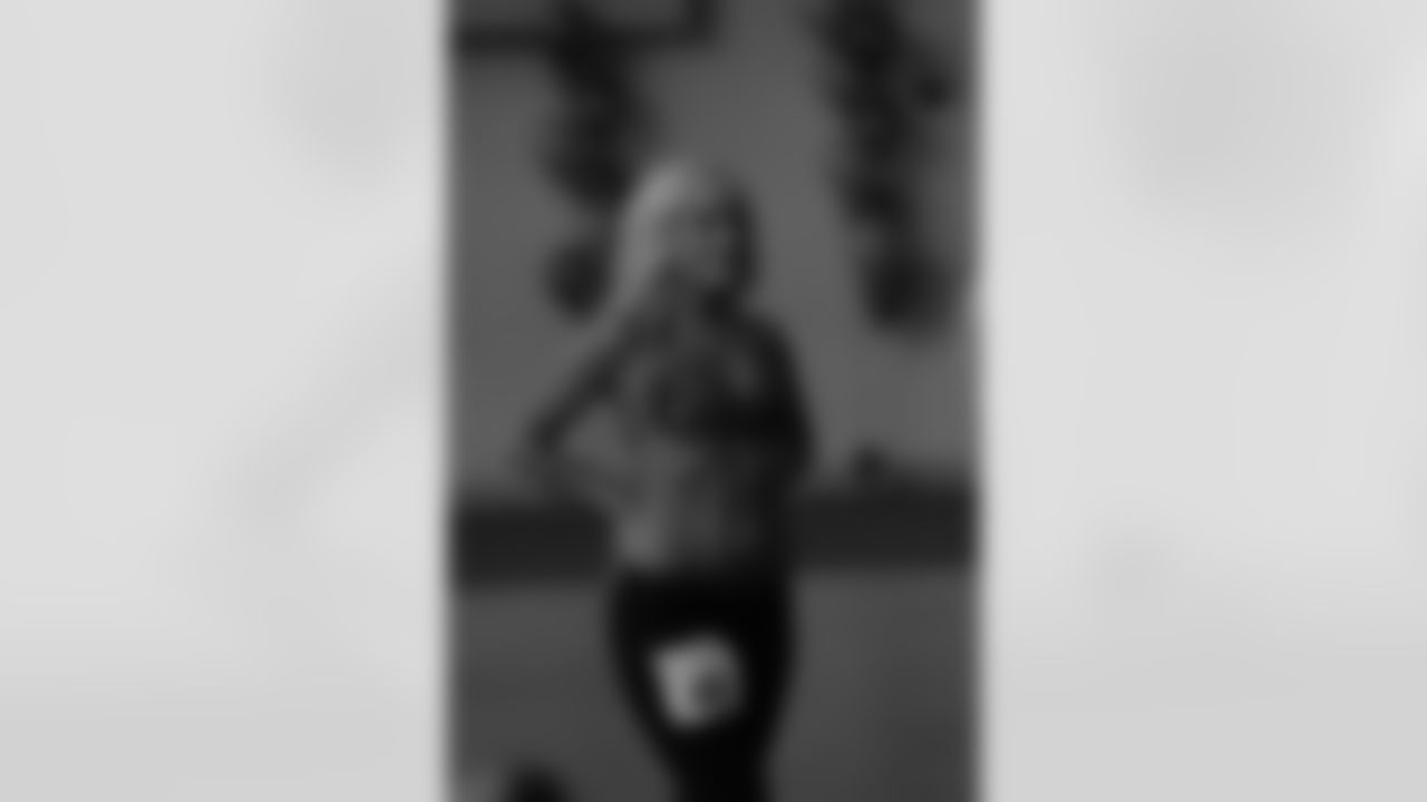 Cosmetology Student Aveda Institute, 18 years dance training, 4 years cheerleading