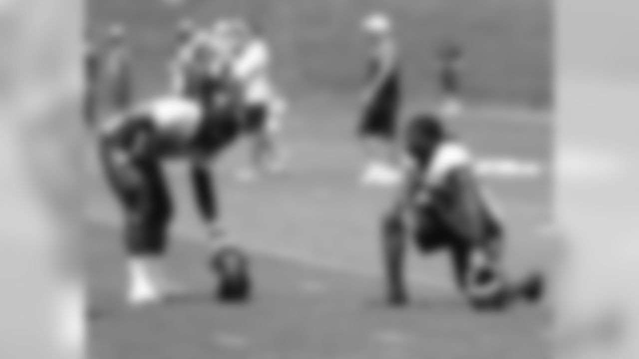 LBs Nate Irving and Danny Trevathan
