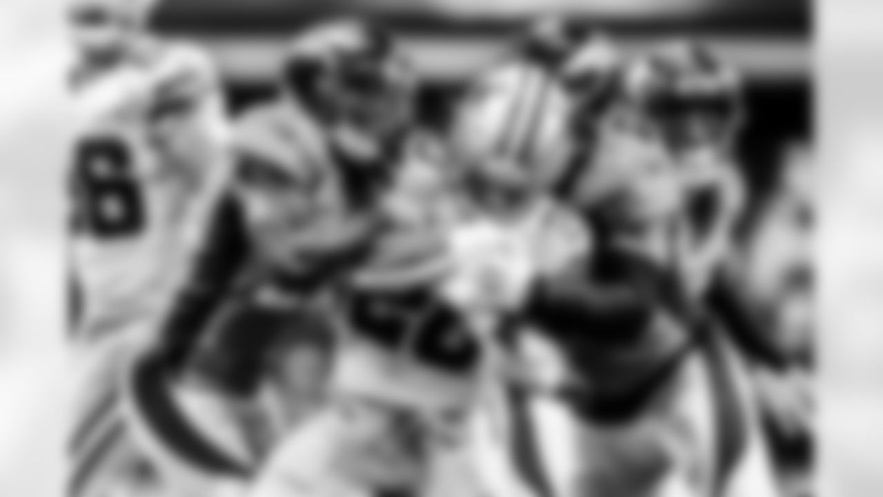 during the Broncos' Week 9 game against the Dallas Cowboys at AT&T Stadium in Arlington, Texas on November 7, 2021. (Photo by Joshua Gateley)