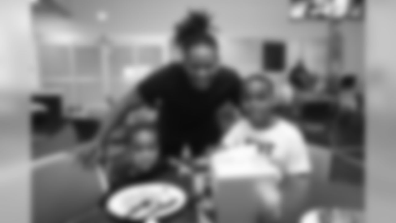 Todd Davis and his sons at a family breakfast on Saturday on September 28, 2019. (Photo by Ben Swanson)