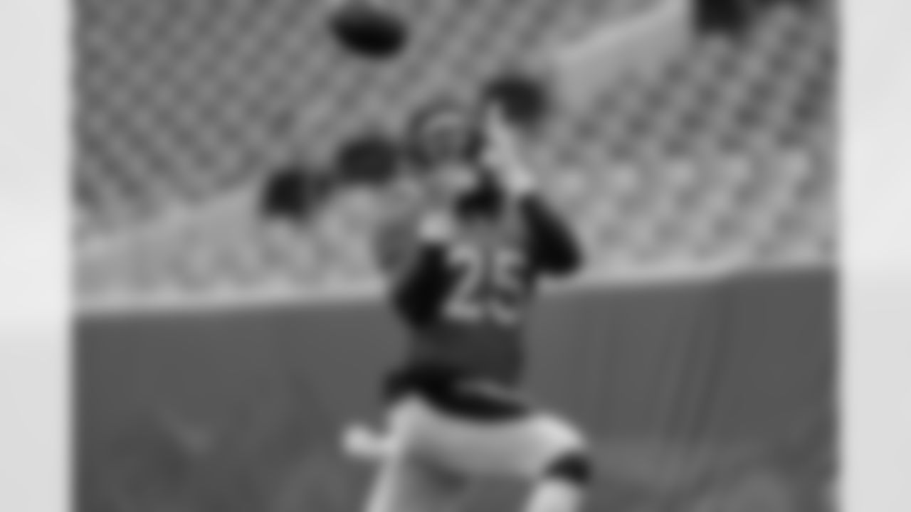 Melvin Gordon III makes a catch during practice on Day 12 of training camp at Empower Field at Mile High on August 29, 2020. (Photo by Ben Swanson)